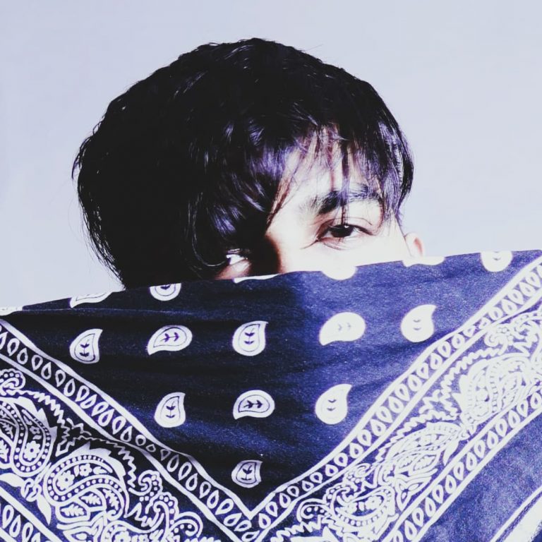 Am star’s newest release ‘Mashoor 2.0’ skillfully intertwines heartfelt lyrics with an irresistible R&B Trap groove, taking listeners on an emotional journey through the depths of heartbreak
