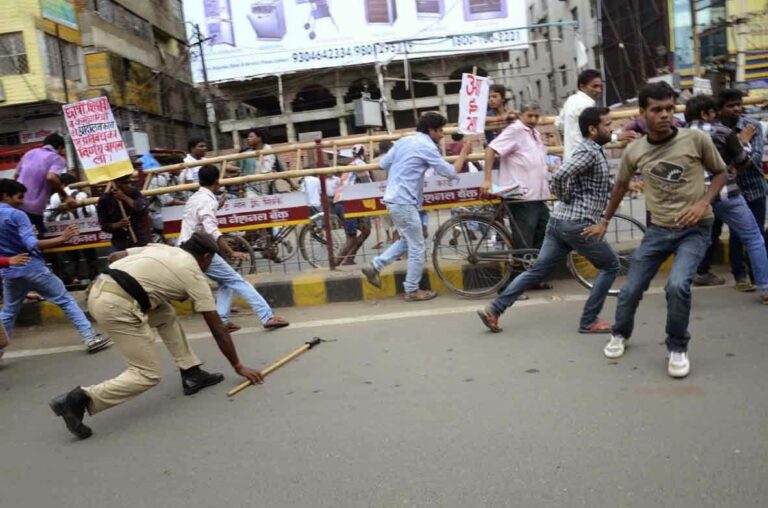 India Bandh: Police Lathi Charge in Patna, SDM Also Accidentally Hit